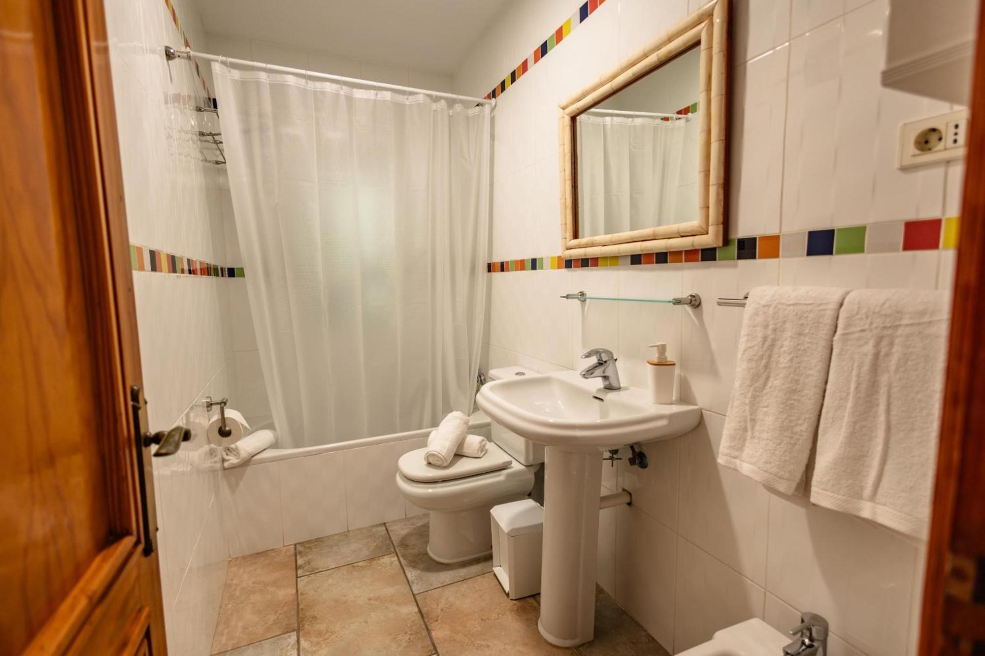 Oasis Holycan - By Gestion Vacacional Canarias San Bartolome Bagian luar foto