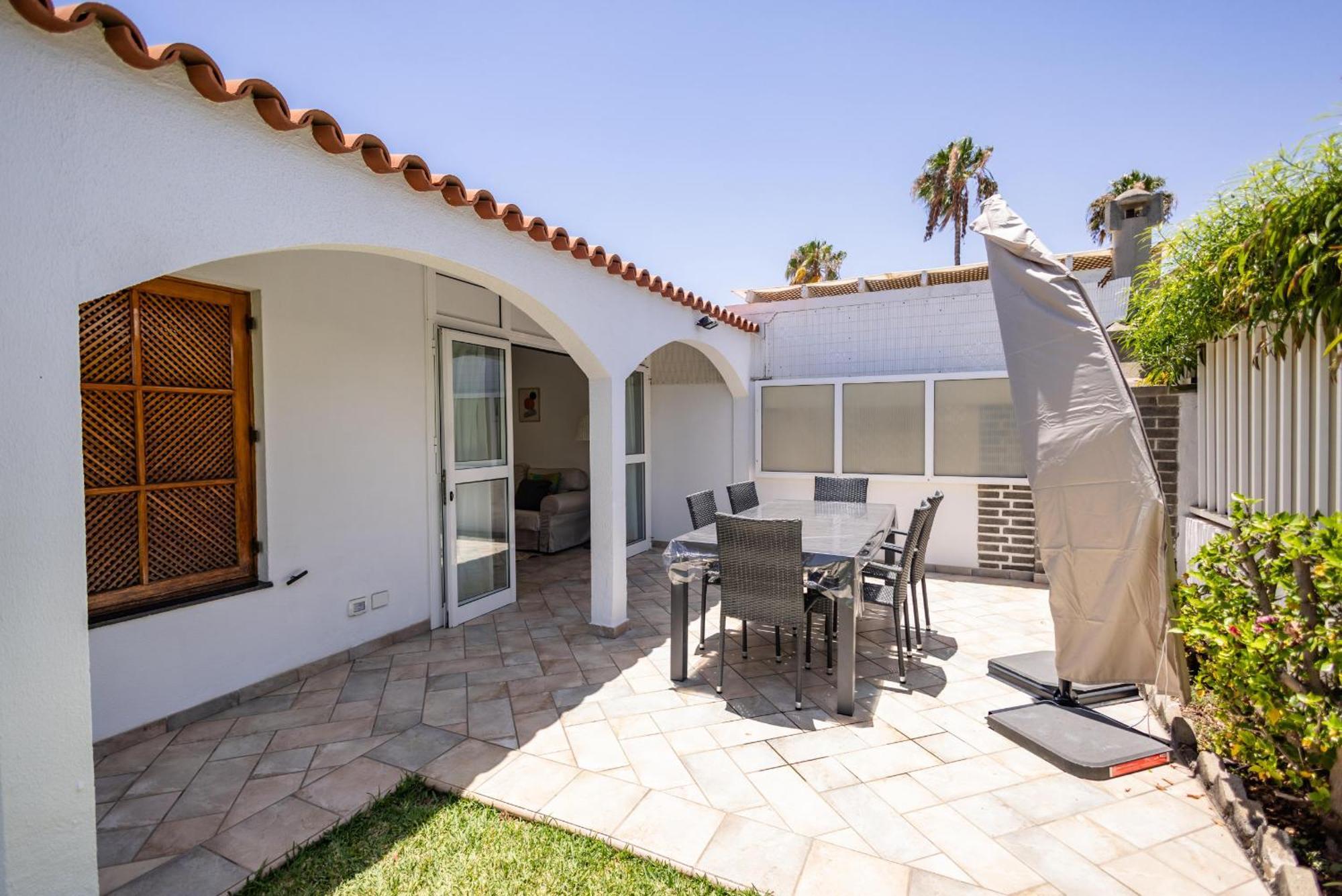 Oasis Holycan - By Gestion Vacacional Canarias San Bartolome Bagian luar foto
